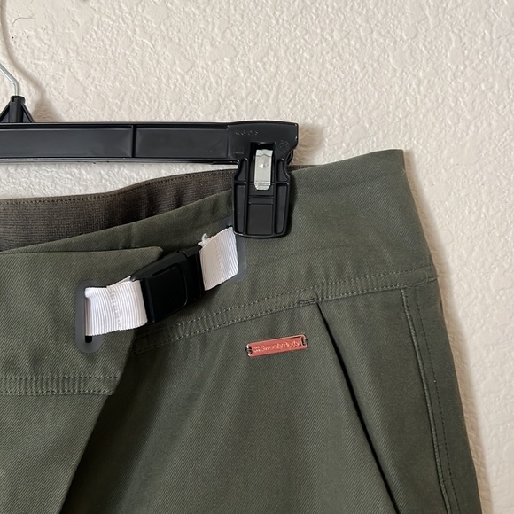 Sweaty Betty Luxe Bragi woven joggers - Picture 2 of 5